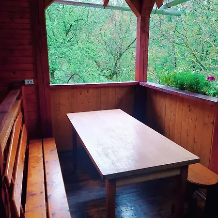 Vakantiehuis над потічком Oriv