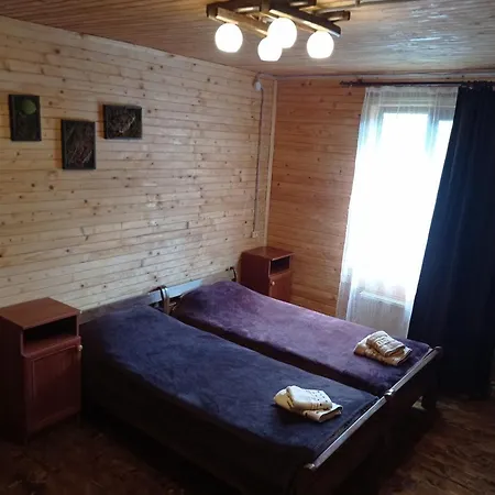 Vakantiehuis над потічком *