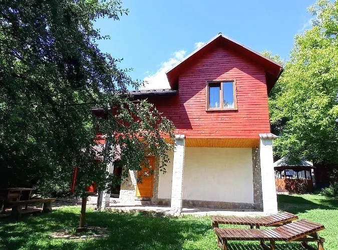 Vakantiehuis над потічком Oriv