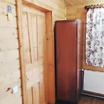 над потічком Casa de Férias
