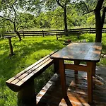 Casa de Férias над потічком