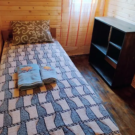 Nyaraló над потічком